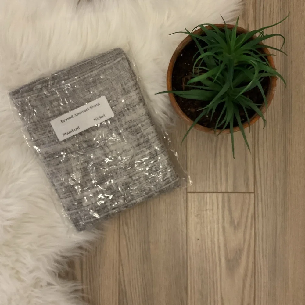 Restoration Hardware Erased abstract cotton-linen standard sham❤️❤️❤️❤️